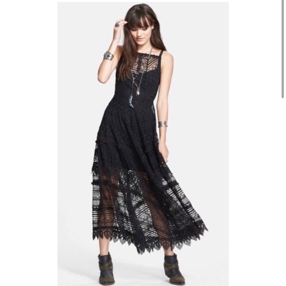 FREE PEOPLE Mitered Meadows Lace Apron Dress Black lace maxi dress - Picture 4 of 5